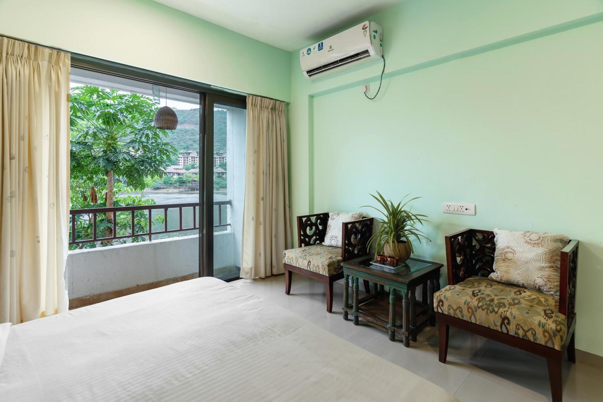 Lavasa Holiday Home Экстерьер фото
